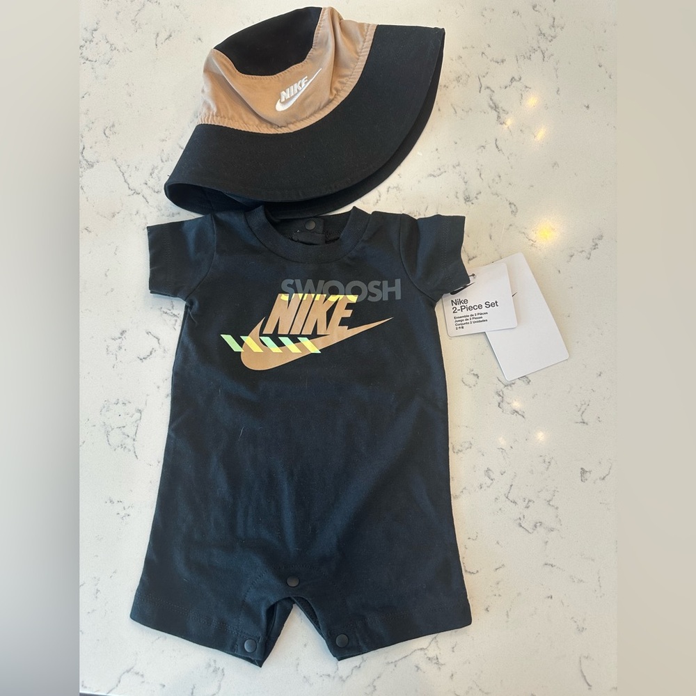 NWT Nike Newborn Hat and Romper Set